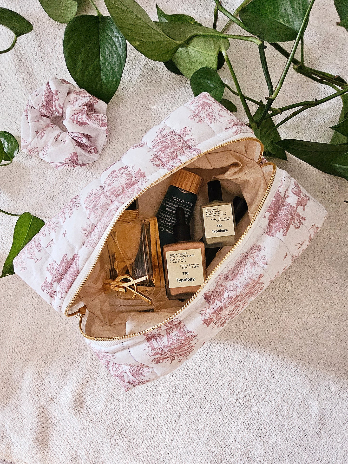 Trousse de toilette et soins Morgann - Toile de Jouy Blush - Personnalisable