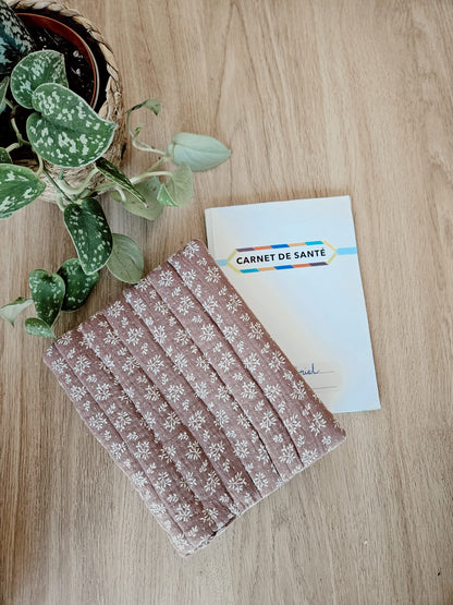 Protège Carnet de Santé Jeanne Personnalisable (Gaze de coton fleuri)
